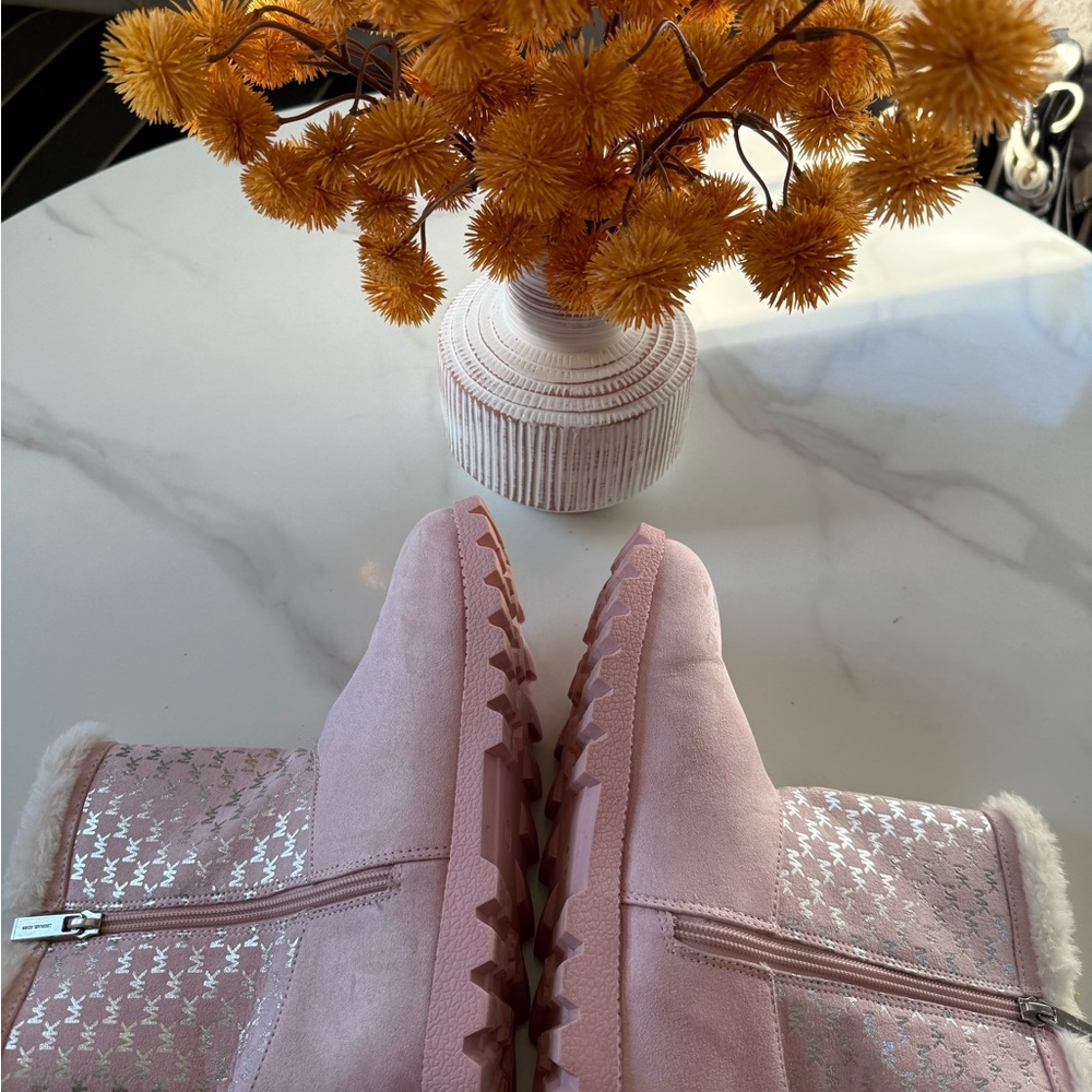 Michael Kors Light Pink Fur-Lined Boots - Picture 11 of 12
